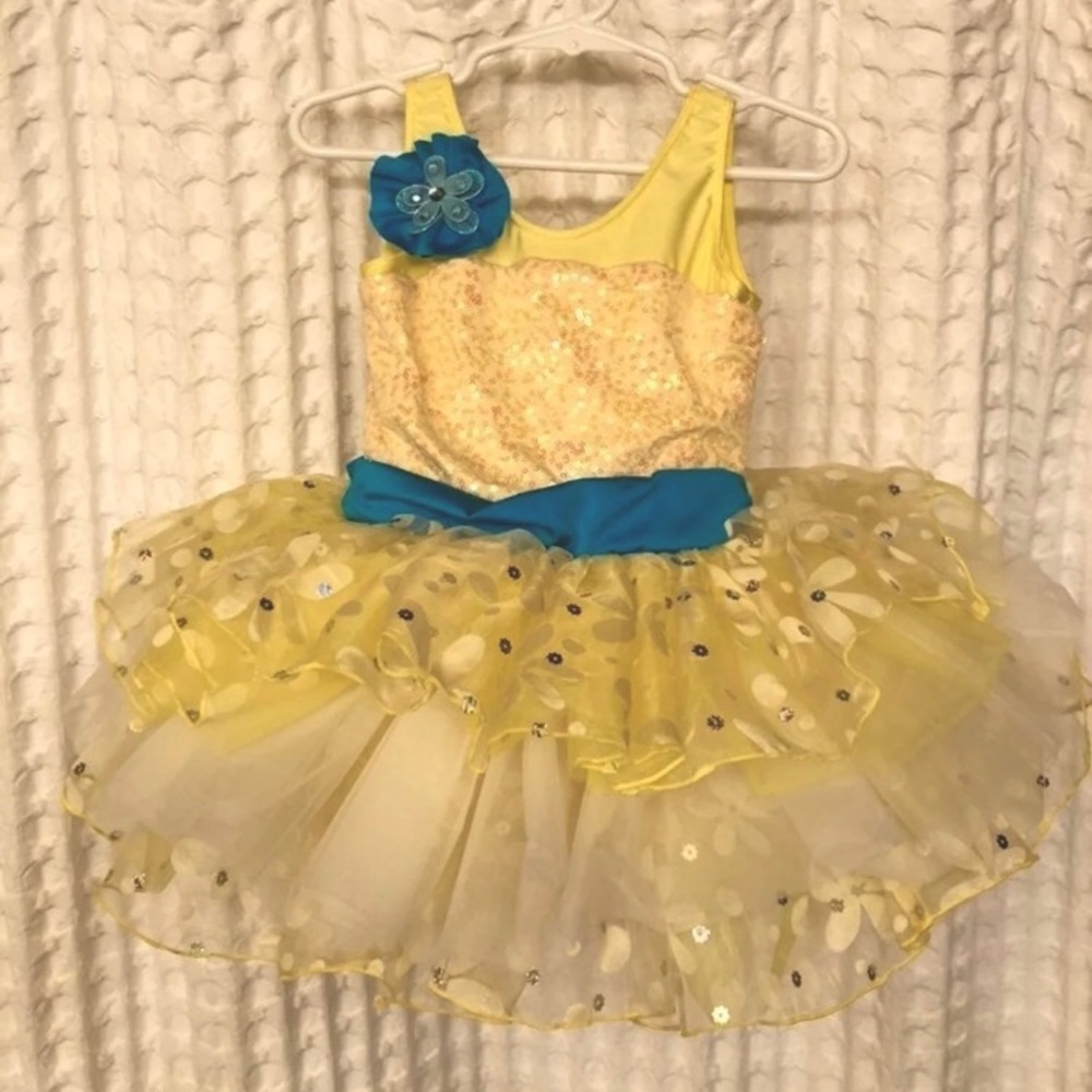 Yellow girls tutu costume / Halloween
